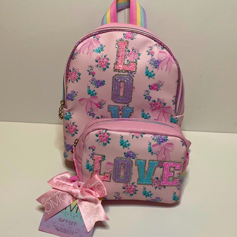 backpack and pouch gift set NWT!